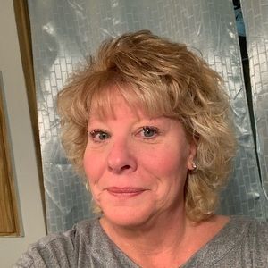 Meet your Posher, Dora